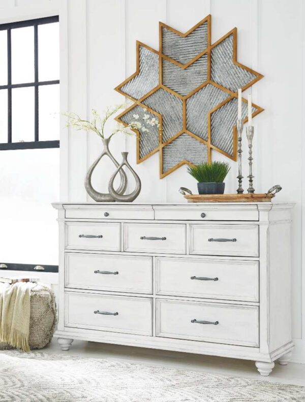 Ashley Furniture B777-31 Dresser